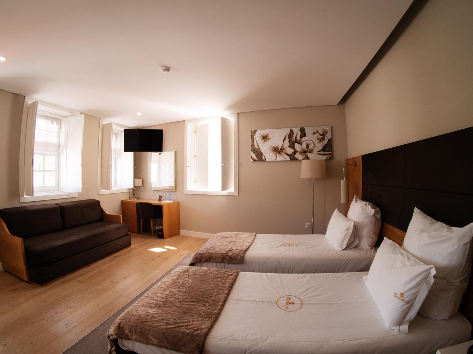 Hotel Fonte Velha Ponte da Barca Zewnętrze zdjęcie